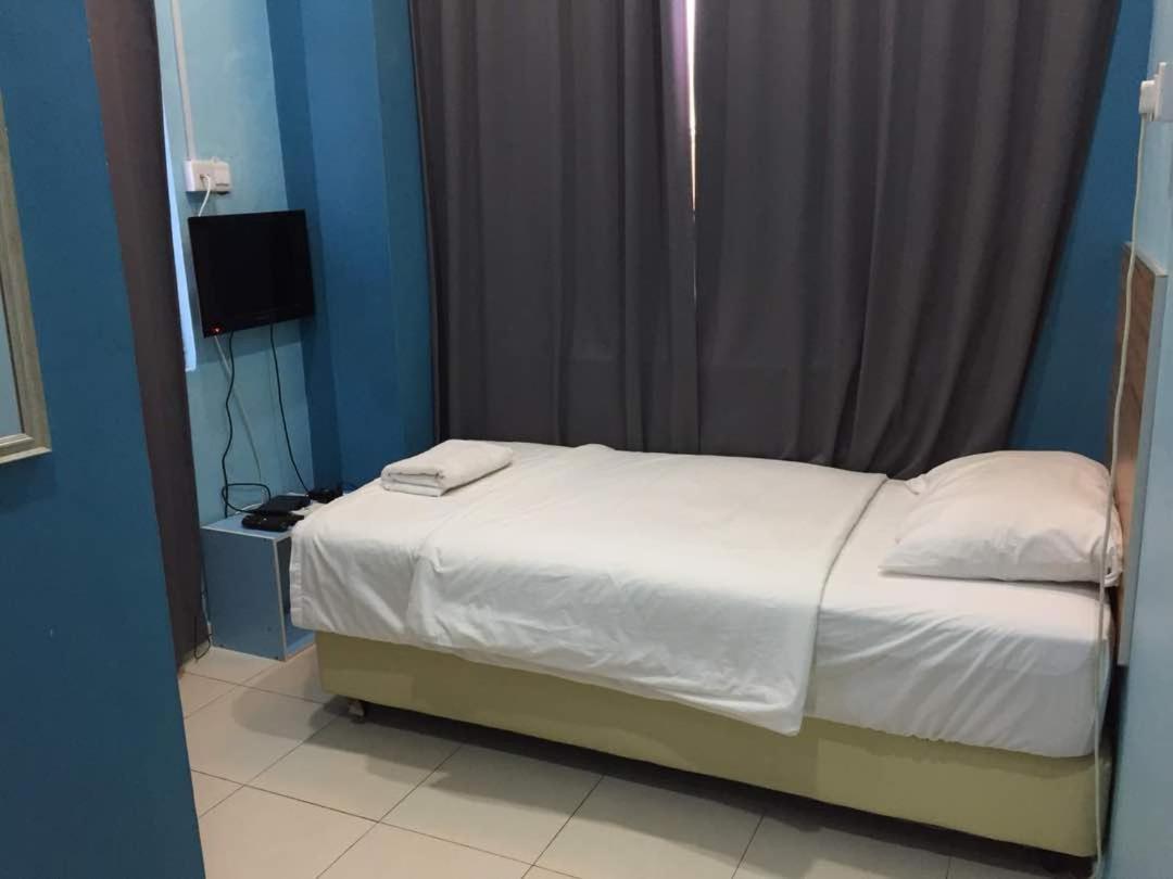 Hotel Bajet Mughoh Sengoti Jertih Exteriör bild